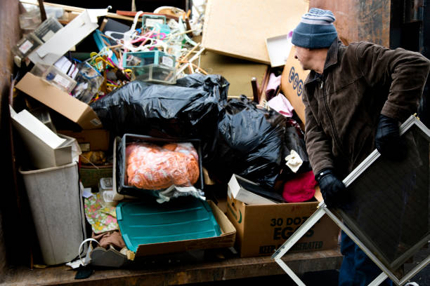 Best Yard Cleanup Services  in Laurens, IA